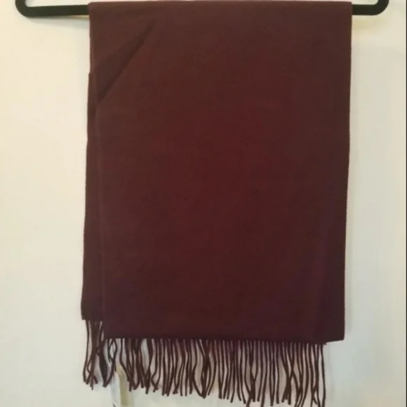 NWT Moschino Unisex Teddy Bear Scarf with fringe in Burgundy - Picture 3 of 6
